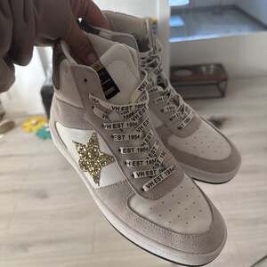 Vintage Havana Layup High Top Sneakers Tan Matt Glitter Multi